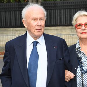 Côté vie privée, le créateur des "Grosses Têtes" avait épousé Colette Sauvage en 1953.

Philippe Bouvard et sa femme Colette arrivent à l'enregistrement de l'émission "Vivement Dimanche" au Studio Gabriel à Paris.

© Giancarlo Gorassini / Bestimage