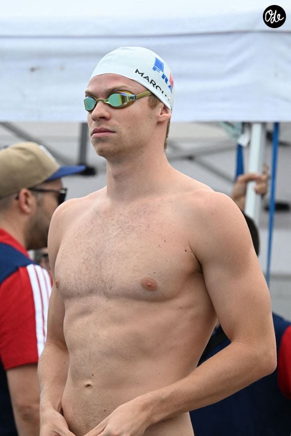 Léon Marchand lors du stage de préparation de l'équipe de France de natation au CREPS de Vichy, à Vichy le 1er août 2026. © Mourad Allili /PsnewZ/Bestimage