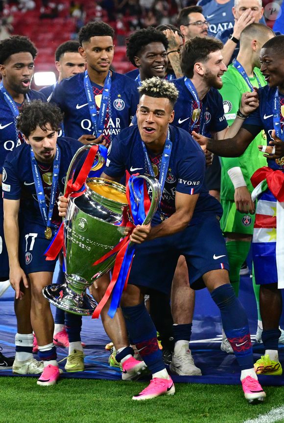 Désiré Doué - Le PSG remporte la Ligue Des Champions 2026, pour la seconde fois d'affilée face à Arsenal au stade Ferenc-Puskas à Budapest le 30 mai 2026. © Christian Liewig/Bestimage