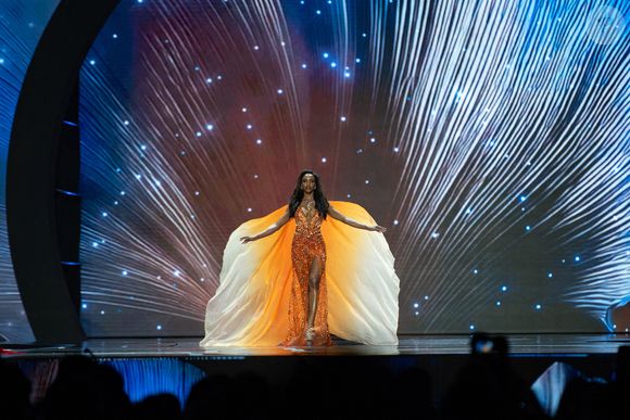 Ont publié un communiqué.

Gabrielle Henry, candidate de Miss Univers Jamaïque pose lors de la compétition préliminaire de Miss Univers, au centre d'exposition et de convention IMPACT à Bangkok, Thaïlande. Photo par Teera Noisakran/SPUS/ABACAPRESS.COM