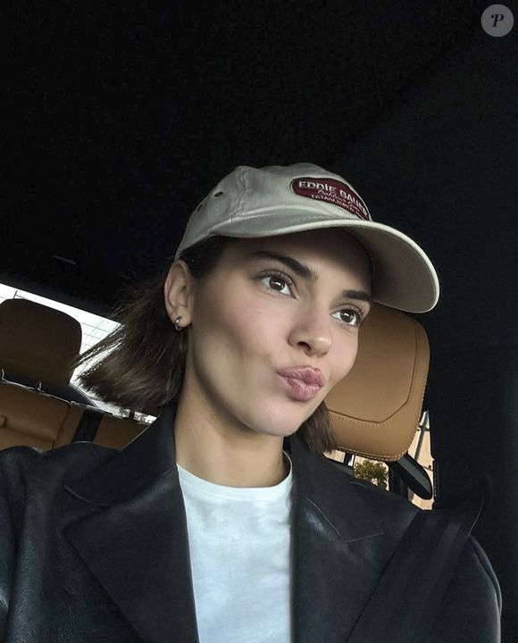 La jeune femme a reconnu être une véritable adepte des thés détox. 

Kendall Jenner sur Instagram Photo Press Service / BESTIMAGE