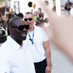 Omar Sy - Arrivées au défilé de mode Louis Vuitton Homme, Collection Printemps-Été 2026 dans le cadre de la Fashion Week de Paris le 24 juin 2025.

© Anne-Sophie guebey / Bestimage