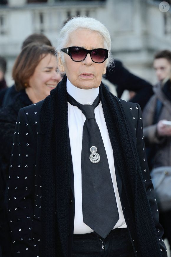 Karl Lagerfeld assistant au défilé Dior Homme Menswear Automne/Hiver 2017-2018 dans le cadre de la semaine de la mode à Paris, France, le 21 janvier 2017. ©Aurore Marechal/ABACAPRESS.COM
