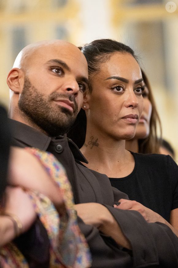 Said Boussif et Vitaa - Cérémonie de la remise de la médaille de chevalier de l'ordre des arts et des lettres à Alexandre Kirchhoff, PDG du label Capitol Music France par R.Dati au Ministère de la Culture à Paris le 9 janvier 2026.
Cyril Moreau / Bestimage