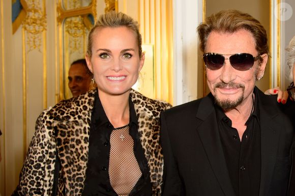 Johnny Hallyday et sa femme Laeticia - Remise de décoration de Commandeur de l'Ordre des Arts et des Lettres à Harvey Keitel au ministère de la culture à Paris. Le 13 octobre 2015