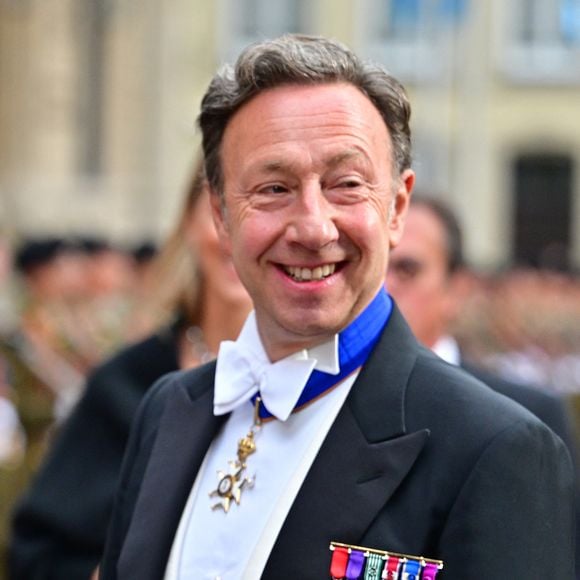Stéphane Bern aux arrivées du dîner de gala des célébrations du changement de trône au Palais grand-ducal du Luxembourg, le 3 octobre 2025. © Christian Liewig/Bestimage