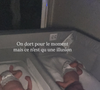 Quelques jours après leur retour à la maison, elle partage son quotidien sur Instagram.

Capture Instagram - Kelly Vedovelli