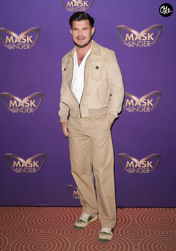 Le chanteur travaillait sur ce projet depuis plusieurs mois avant de l’annoncer sur Instagram.

Vincent Niclo lors du photocall officiel, organisé par TF1 et Musée Grévin, de la soirée "Watch Party" de lancement de la nouvelle saison de Mask Singer au Musée Grévin à Paris. © Guirec Coadic / Bestimage
