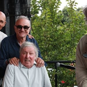 William Picard du groupe Début de Soirée, Jean-Pierre Mader, Cookie Dingler et Patrick Hernandez lors du concert La folie des années 80 au Croisic, France, le 20 août 2025. Ambiance garantie, tubes inoubliables et énergie 100% live pour le concert  La Folie des Années 80 2025. © Nöel Carrier/Bestimage