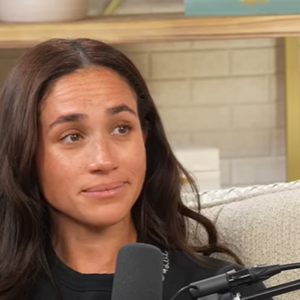 Sur Instagram, elle a partagé une photo de la soirée avec la légende : "Je remercie mon mari, mes amis et ma famille pour avoir rendu ce moment si spéciale." 


Meghan Markle dans l'émission The Jamie Kern Lima Show - Youtube 28 avril 2025