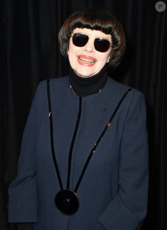 Mireille Mathieu - Front row du défilé de mode prêt-à-porter automne-hiver 2023/2024 "Pierre Cardin" lors de la Fashion Week de Paris le 5 mars 2023. © Veeren - Christophe Clovis/Bestimage