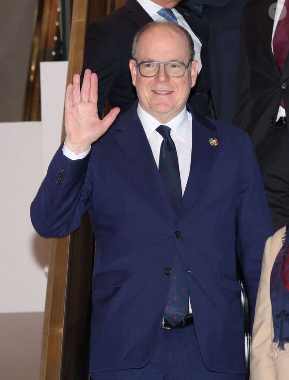 Exclusif - Le prince Albert II de Monaco - Conférence de l'Ancien Ministre de l’Europe et des Affaires étrangères de France,  Hubert Védrine "2025 : l’année de tous les périls ?" à Monaco le 31 mars 2025. © Claudia Albuquerque/Bestimage