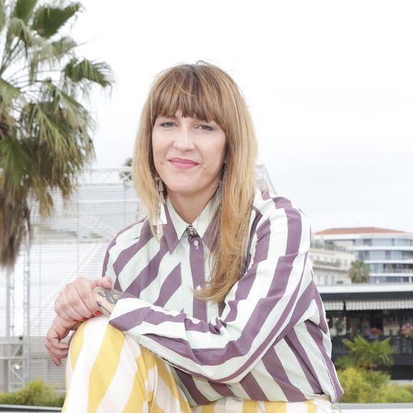 Il était photographe 


Exclusif - Daphné Burki pendant l’enregistrement de l'émission "Cannes Festival" lors du 77ème Festival International du Film de Cannes, France, le 20 mai 2024. © Jack Tribeca/Bestimage