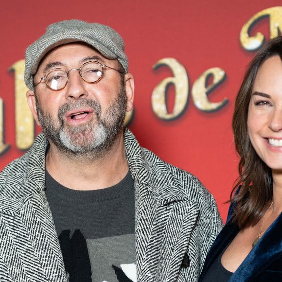 Kad Merad et sa femme Julia Vignali assistent à la première du film "Les Boules de Noel" au Pathe Wepler le 14 novembre 2024 à Paris, France. Photo par Alexis Jumeau/ABACAPRESS.COM