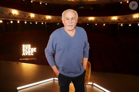 Exclusif - Francis Perrin lors du tournage de "Sur Scène Avec" à Paris le 7 novembre 2024. © Jack Tribeca / Bestimage