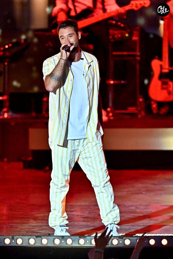 Jérémy Frérot lors de la "Fête de la Musique 2022 : Le 40ème anniversaire - Grand Concert France Télévisions" sur l'Esplanade de l'Europe à Montpellier, le 21 juin 2022.

© Cyril Moreau-Bruno Bebert / Bestimage