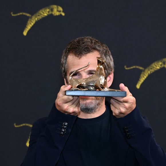 La dyslexie, qui touche "5 à 10% de la population", est un trouble spécifique de l'apprentissage qui affecte la capacité à écrire, à lire et parfois à épeler. Bien qu'il en soit atteint, Guillaume Canet a brillamment réussi sa vie !

Guillaume Canet, prix Excellence Award Davide Campari, lors de la 77ème Edition du Festival International du Film de Locarno. Le 7 août 2024
© Nick Zonna-IPA  / Zuma Press / Bestimage