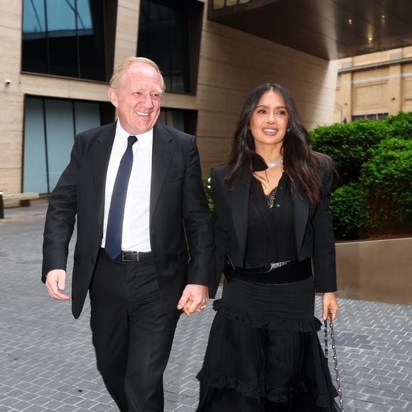 EXCLUSIF – Salma Hayek et son mari François-Henri Pinault profitent d'un dîner d'anniversaire en tête-à-tête à New York, après leur séjour à Cannes. © Backgrid USA / Bestimage