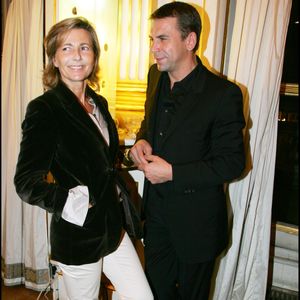 Ils décident de rompre l'année suivante en 2007.

Claire Chazal et Philippe Torreton - Cérémonie de remise de décorations au ministère de la culture