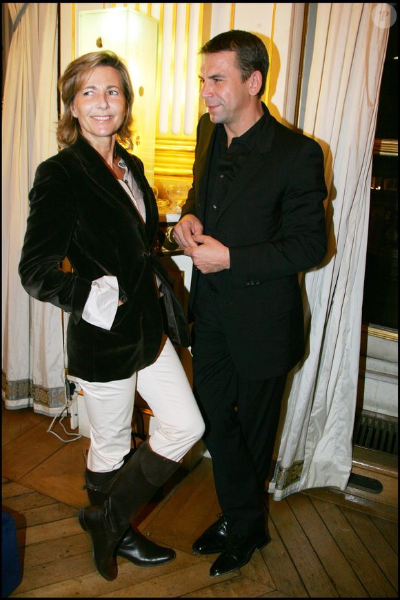 Ils décident de rompre l'année suivante en 2007.

Claire Chazal et Philippe Torreton - Cérémonie de remise de décorations au ministère de la culture
