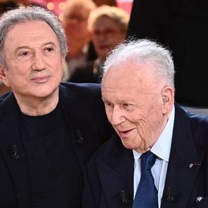 Exclusif -Michel Drucker et Philippe Bouvard - Enregistrement de l'émission Vivement dimanche au studio Gabriel, presentée par M.Drucker, diffusée sur France 3 le 9 octobre 2022.
© Guillaume Gaffiot / Bestimage