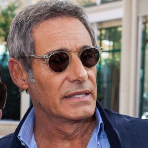 Gerard Lanvin à l 'entrée de l'enregistrement de l'émission Vivement Dimanche animé par Michel Drucker le 9 septembre 2015 à Paris, France. Photo by Maxime Reynaud/APS-Medias/ABACAPRESS.COM