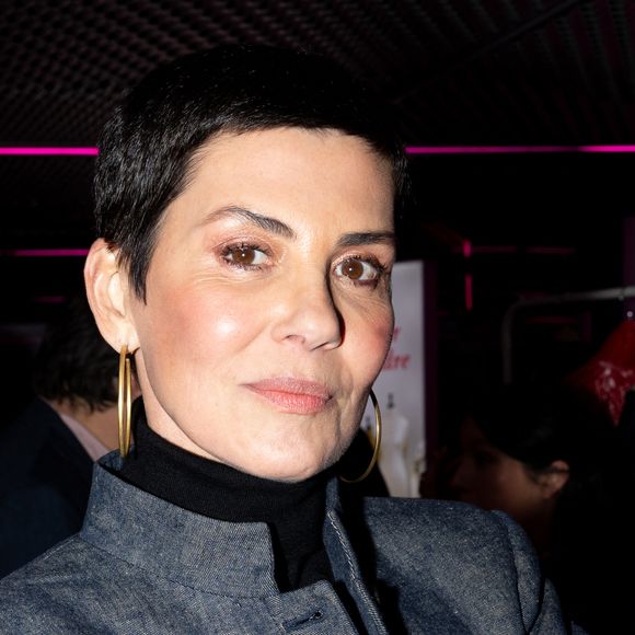 Toujours à l'affût des dernières tendances beauté pour conserver son fameux teint "magnifaïk", Cristina Cordula a dévoilé son tout dernier secret anti-âge

Cristina cordula lors de la soirée de lancement de l'émission "Cousu main" présentée par C.Cordula et diffusée sur RMC Life.
Péniche Fluctuart à Paris

© Tiphaine Lebely / Bestimage