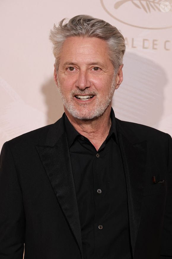 Antoine de Caunes - Photocall du dîner lors du 78ème Festival International du Film de Cannes le 13 mai 2025. © Moreau / Borde / Jacovides / Bestimage