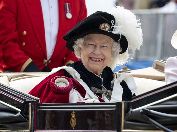 La reine Elizabeth II d’Angleterre lors de la cérémonie annuelle de l'Ordre de la Jarretière (Garter Service) au château de Windsor. Windsor, le 17 juin 2019. AGENCE / BESTIMAGE