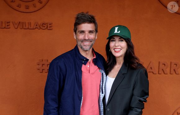 L’ensemble de sa carrière artistique et de ses engagements ont été récompensés.
Nolwenn Leroy et son compagnon Arnaud Clément au village lors des Internationaux de France de Tennis de Roland Garros 2025, à Paris, France, le 26 mai 2025. © Jacovides-Moreau/Bestimage