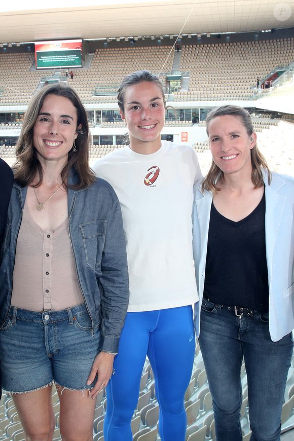Exclusif - Alizé Cornet, Loïs Boisson et Justine Henin - Plateau de France Télévision lors des Internationaux de France de Tennis de Roland Garros 2025 - Jour 09, à Paris le 02 Juin 2025. 

© Bertrand Rindoff / Bestimage