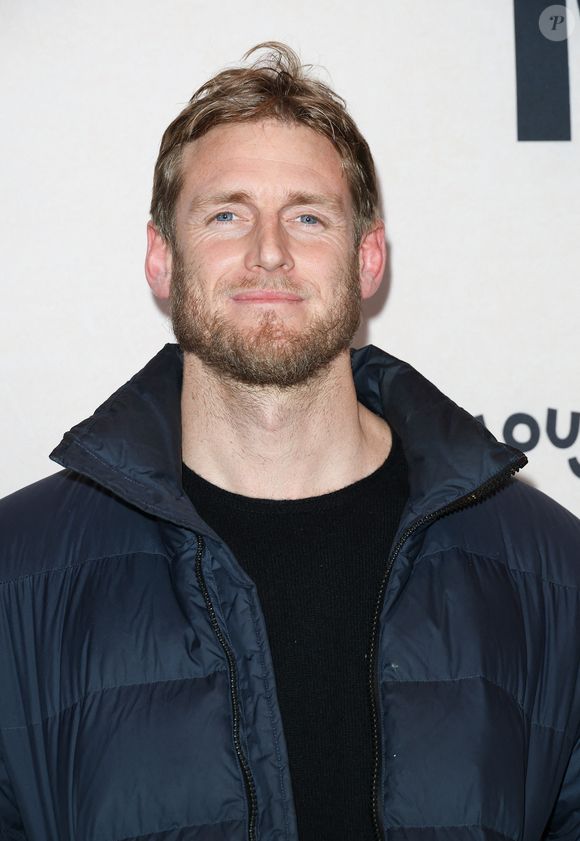 Sur Instagram, Ragnar le Breton a présenté ses excuses, déclarant que son absence était "une faute d'inattention".

Ragnar Le Breton à l'avant-première Prime Vidéo du film "Numéro 10" au cinéma Publicis à Paris, le 24 janvier 2024. 

Photo : Coadic Guirec / Bestimage