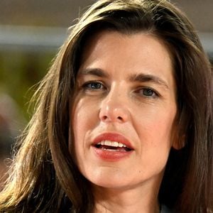 Charlotte Casiraghi poursuit un parcours intellectuel.
La princesse Caroline de Hanovre, sa fille Charlotte Casiraghi, son fils, né de son union avec Gad Elmaleh, Raphael, la princesse Alexandra de Hanovre, son fiancé Ben-Sylvester Strautmann, Melanie de Massy et Diane Fissore, la présidente du jumping et de la Fédération monégasque d’équitation, ont assisté à la 2eme journée du Jumping International de Monte-Carlo. © Bruno Bebert/Bestimage