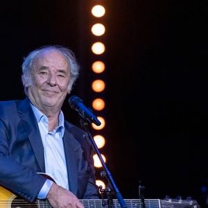 Info - Maxime Le Forestier victime d'un malaise lors de son concert à Antibes - Maxime Le Forestier - La Nuit de la Déprime revient aux Folies Bergère, le 3 février 2020. Pierre Perusseau / Bestimage