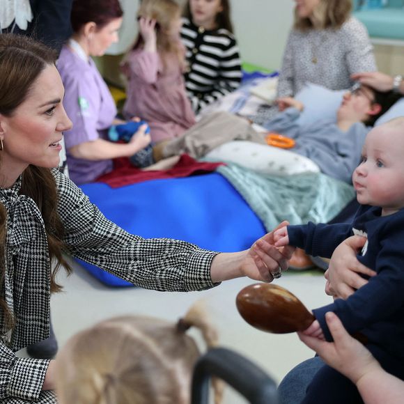 Catherine (Kate) Middleton, princesse de Galles visite Tŷ Hafan, un hospital pour enfants qui soutient les familles du Pays de Galles pour garantir que les enfants atteints de maladies réduisant l'espérance de vie vivent une vie épanouissante, à Sully, Cardiff, Royaume-Uni, le 30 janvier 2025.Julien Burton / Bestimage