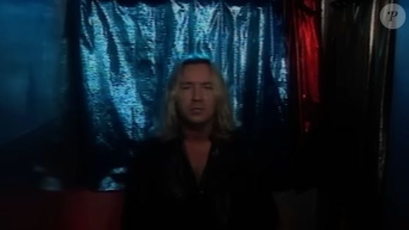 Nightcrawlers - Push The Feeling On (Official Video) - John Reid dans le clip - Capture d'écran.