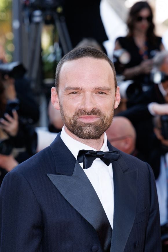 Alban Lenoir - Montée des marches du film " La bataille de Gaulle : L'âge de fer " lors du 79ème Festival International du Film de Cannes, le 20 mai 2026. © Jacovides-Moreau / Bestimage