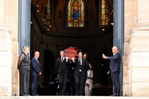 Jacques Bertin défendait un théâtre populaire et vivant, mêlant comédie, musique et émotions, dans une volonté constante de faire dialoguer les générations.

Obsèques de Jacques Bertin en l'église Saint-Roch à Paris le 28 juillet 2025. © Pierre Perusseau/Bestimage