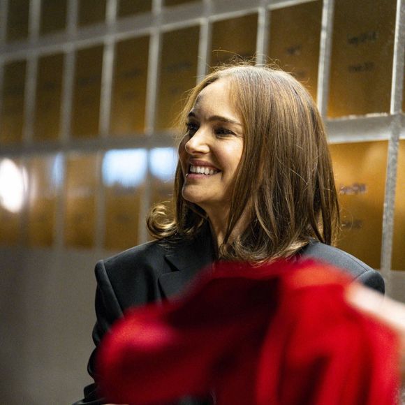 Natalie Portman a une plaque à son nom sur le mur des cinéastes de l'Institut Lumière décernée lors du Festival Lumière 2025 à Lyon le 14/10/2025. © Sandrine Thesillat / PsNewZ /Bestimage