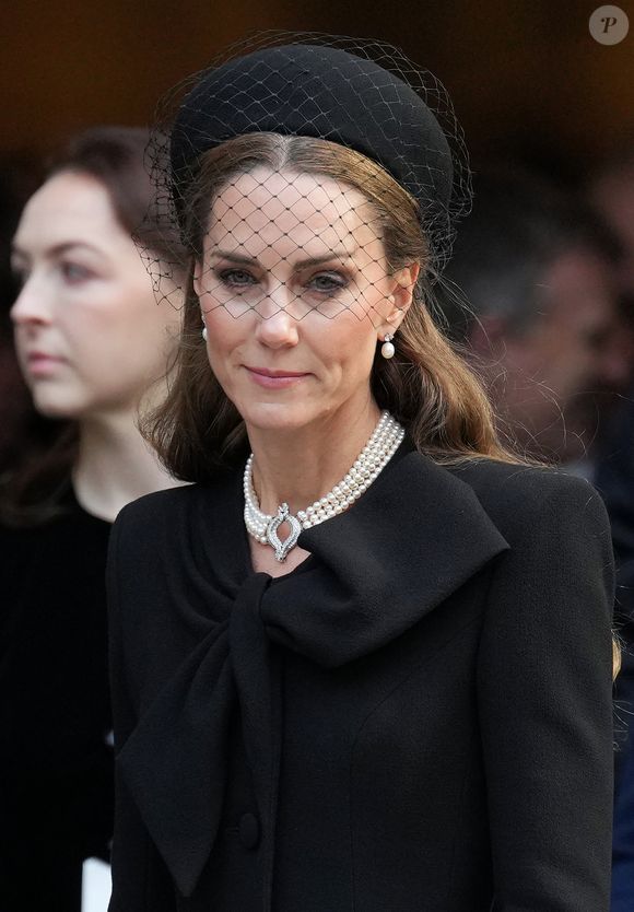 Catherine (Kate) Middleton, princesse de Galles - Sorties des obsèques de son Altesse Royale la duchesse de Kent en la cathédrale de Westminster à Londres, le 16 septembre 2025. © Julien Burton / Bestimage