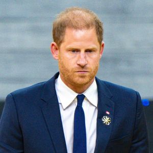 Le prince Harry a eu droit à une "voyance" inopinée lors de l'émission Royal Exclusive de "The Sun".


Le prince Harry et Meghan Markle assistent à la cérémonie d'ouverture des "Invictus Games Vancouver Whistler" au Canada. Backgrid USA / Bestimage