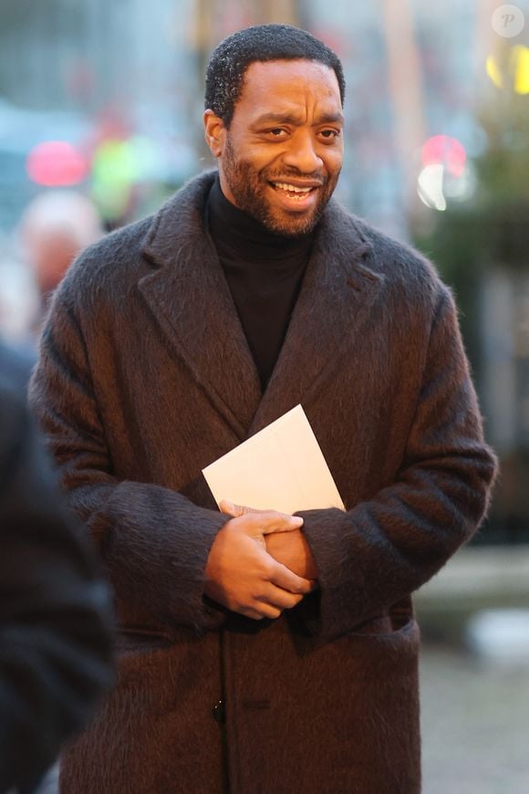 Chiwetel Ejiofor au 5e concert de chants de Noël "Together at Christmas" à l'abbaye de Westminster à Londres, le 5 décembre 2025. PA Photo/ Bestimage