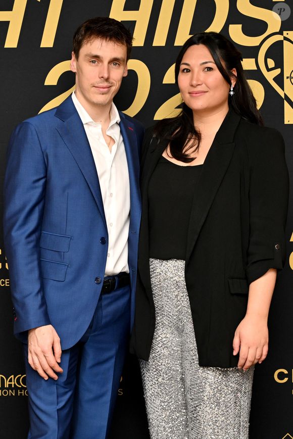 En effet, Marie et Louis Ducruet ont organisé les deux ans de leur fille, Victoire.

Louis et Marie Ducruet durant la soirée de Gala au Fairmont Hotel à Monaco après  la cinquième édition de la Fight Aids Cup, un match de football caritatif qui s'est déroulé au stade Louis II à Monaco, le 22 janvier 2025.

Photo : Bruno Bebert / Bestimage