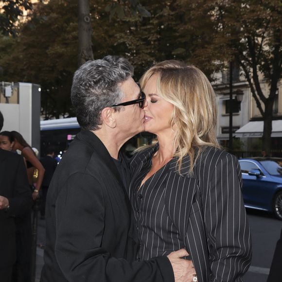 Marc Lavoine et sa compagne Adriana Karembeu arrivant au "Concerto pour la Paix" organisé par Omar Harfouch au Théâtre des Champs Élysées à Paris, France, le 18 Septembre 2024. 

© Perusseau / Tribeca / Bestimage