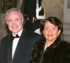 Le rockeur va alors la prendre pour la mère de Jean Tiberi. 

Jean Tiberi et sa femme Xavière lors d'un dîner à l'Elysée à Paris JEAN LOUIS MACAULT / BESTIMAGE
