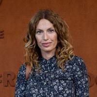 A 48 ans, Aurélie Saada du groupe Brigitte reprend les études et ça n'a rien à voir avec la musique