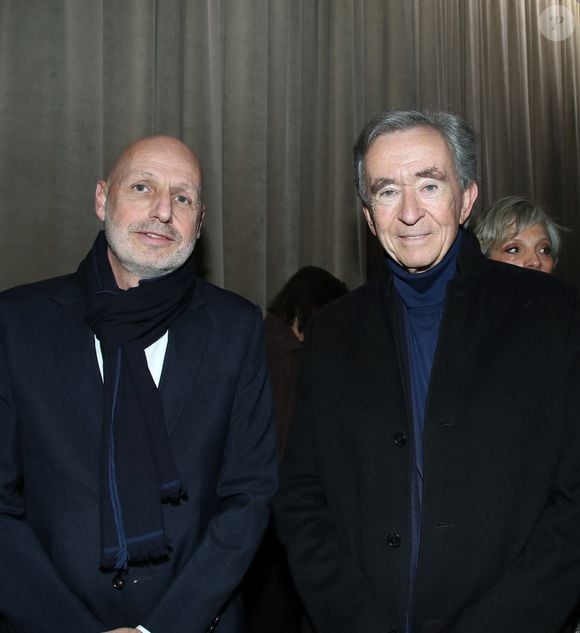 Stéphane Bianchi (Directeur Général Adjoint de LVMH) et Bernard Arnault au Front Row du défilé Dior "Collection Homme Prêt-à-Porter Automne/Hiver 2026-2027" lors de la Fashion Week de Paris (PFW) au musée Rodin, à Paris, France, le 21 janvier 2026. © Bertrand Rindoff/Bestimage