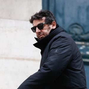 Patrick Bruel dit vouloir créer un endroit qui reflète tout ce qu’il aime : la lumière, les parfums, les couleurs,

Patrick Bruel - Arrivées aux obsèques de Niels Arestrup à l'Église Saint-Roch à Paris. Le 10 décembre 2024
© Christophe Clovis / Bestimage