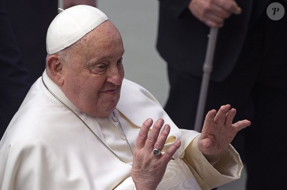 Le pape François dirige l'audience générale hebdomadaire dans la salle Paul VI au Vatican le 12 février 2025.