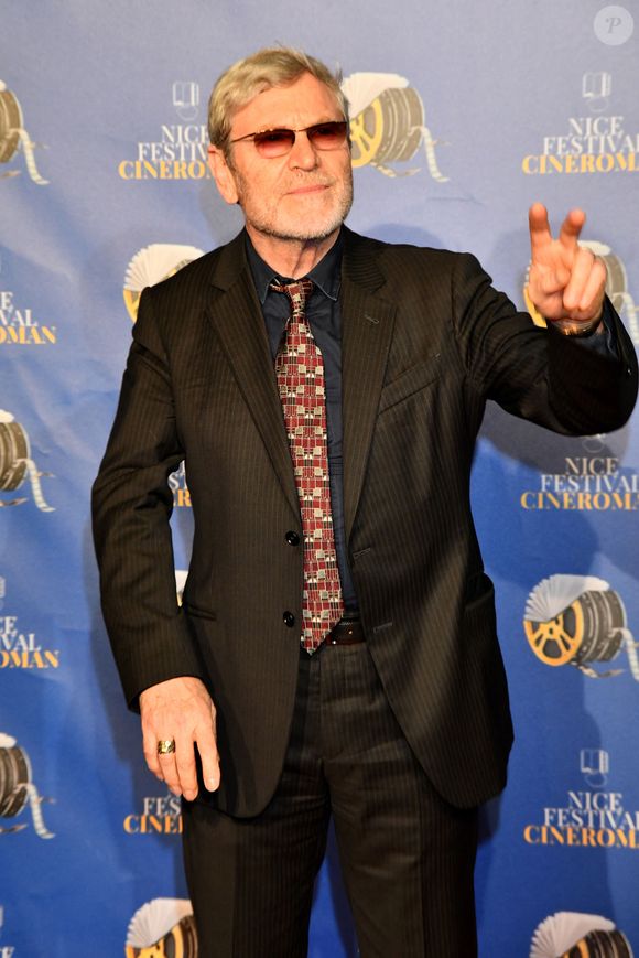 Tchéky Karyo - Photocall de la soirée d'ouverture de la troisième édition du Festival Cinéroman au cinéma Pathé Gare du Sud à Nice. Le 20 octobre 2021. 
© Bruno Bebert / Bestimage